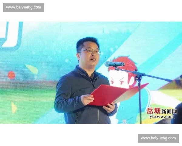 我爱湘潭我的家！2025 “迅达杯” 岳塘区足球联赛燃情开赛